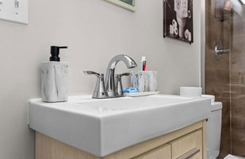 Classic 2BR Detroit's Sugar Hill - Foto 5