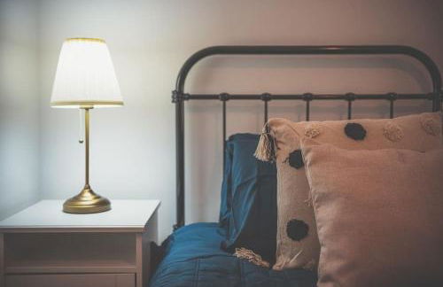 Liverpool city centre house, Free parking - Photo 2