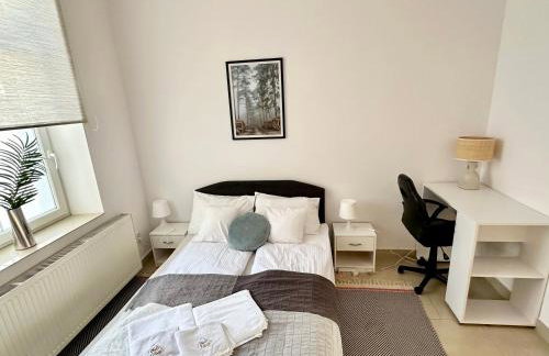Komfortowy apartament z tarasem w pobliżu jeziora i Gór Sowich - Foto 11