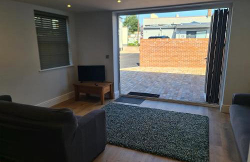 Number 10 - Stunning brand new house - sleeps 6 - free parking - Foto 6