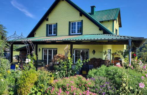 Kleine einzigartige Ferienwohnung auf dem Bauernhof, direkt in der Natur mit Blick auf Schloss Braunfels - Foto 34