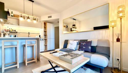 Rooftop with a Seaview - Photo 3