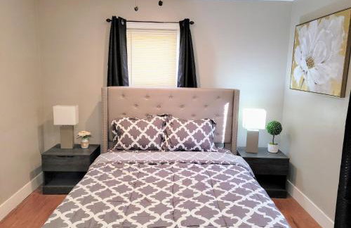 Sweet home, King bed, backyard and parking - Foto 21