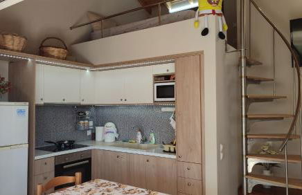 Lesvos Tavari bay - Photo 3