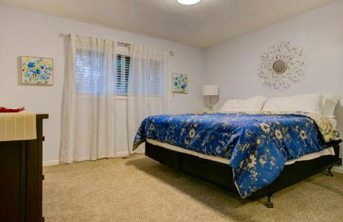 Modern Luxuries in a Quiet Convenient Location - Foto 7