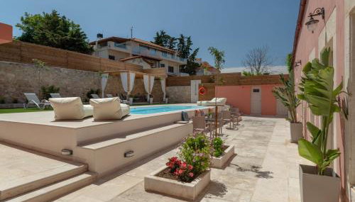 Arhontiko Arhanes Suites - Photo 4