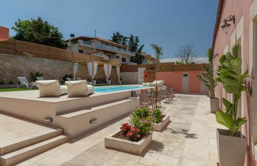 Arhontiko Arhanes Suites - Photo 4