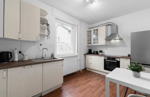 Frankfurt, PS4, Balkon, 6P - Foto 5