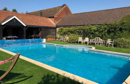 The Little House - Photo 12