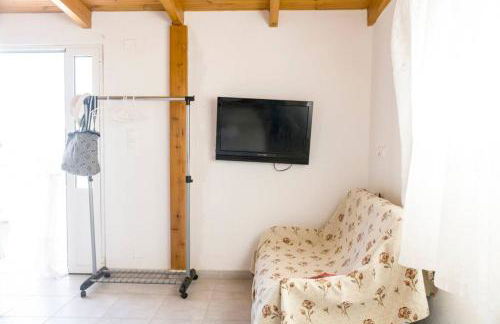 Johnny's Apartment - Photo 28