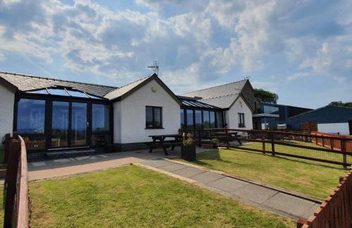 The Calf Suite - Photo 1