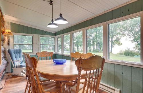 Dog-Friendly Park Falls Cottage with 5 Acres and Lake - Foto 5