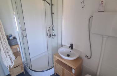 Amber's Place: cosy house with pool and sea views - Foto 17