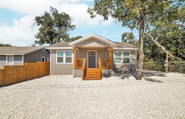 Spacious & Homey 4br/3ba W/amenities Near Downtown - Foto 35