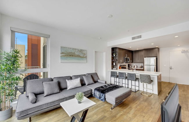 Stylish 2BR Family Apartment by Dtla - Foto 25