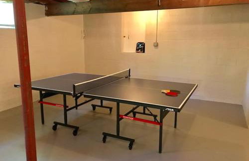 Luxury Woodstock Family Retreat with pool hot tub - Foto 43