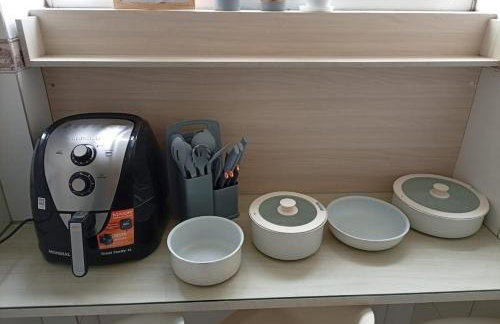 Apartamento espaçoso com 3 quartos para até 6 pessoas, Garagem coberta dentro do condomínio e Check-in Automático via Fechadura com senha - Foto 24