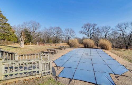 Pool, Large Porch! Country Home Near Roaring River - Foto 28