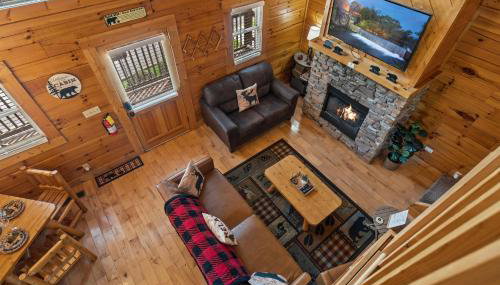 Escape to the Smokies- Pool, hot tub, cozy cabin, Pigeon Forge - Foto 4