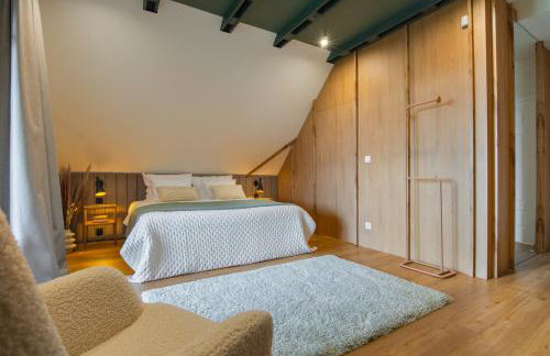 Mazurskie Wille - Willa Niebieska - siedlisko na Mazurach z bezpośrednim dostępem do jeziora Dejguny oraz prywatnym basenem - Foto 10