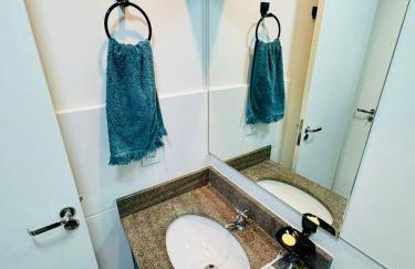 Apt 504 Luxury Design with Parking - Near Arena Airport - Foto 63