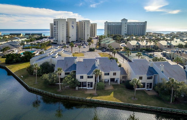 Shoreline Towers 1124 3 Bedroom Condo by RedAwning - Photo 37