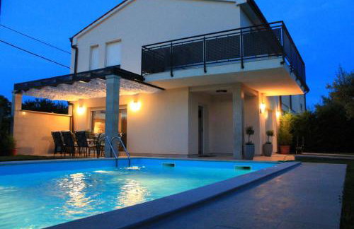 Villa Divina with private heated pool - Photo 4