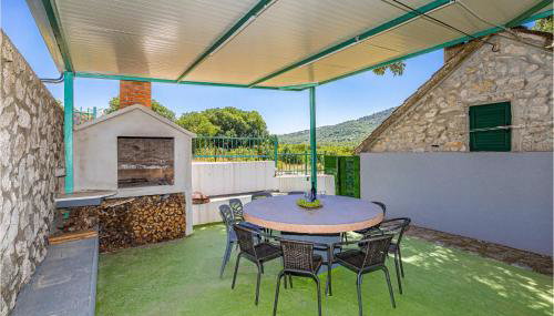 Beautiful Home In Prgomet - Foto 2