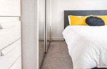 3 Bedroom House - Sleeps 8 - Driveway Parking - Foto 21