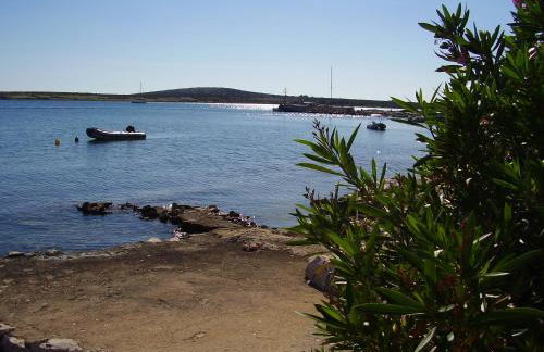 Water view brand new Apartment, short stroll to beach, peaceful! - Foto 26