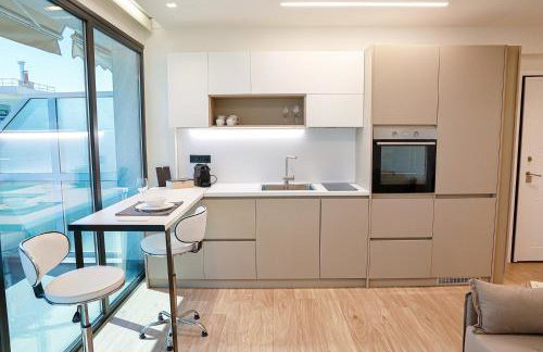 The First Key Luxury & small apartment in the center of Xanthi - Foto 12