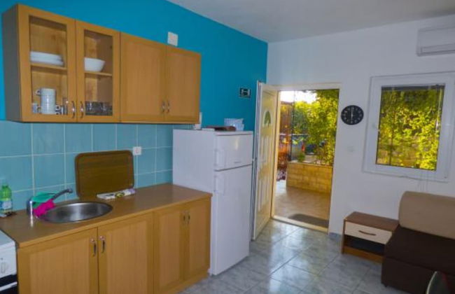 Beachfront Apartments Plaža - Foto 12