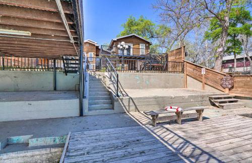 Guadalupe Riverfront Lodge w/ Boat Slip & Dock - Foto 32