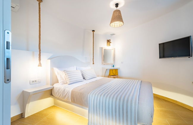 Klimata House - Private Hot Tub Pool & BBQ Villa - Photo 3