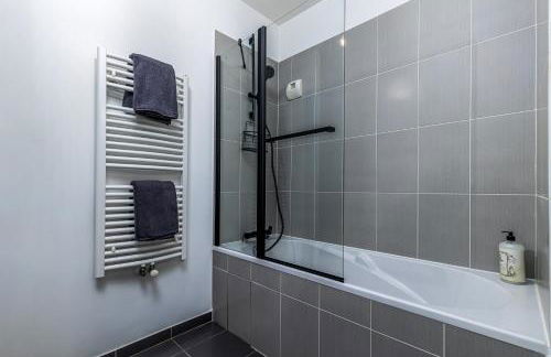 Chez Stéphane & Sophie - 10min DisneyLand, Free Parking, Big Garden - Foto 16