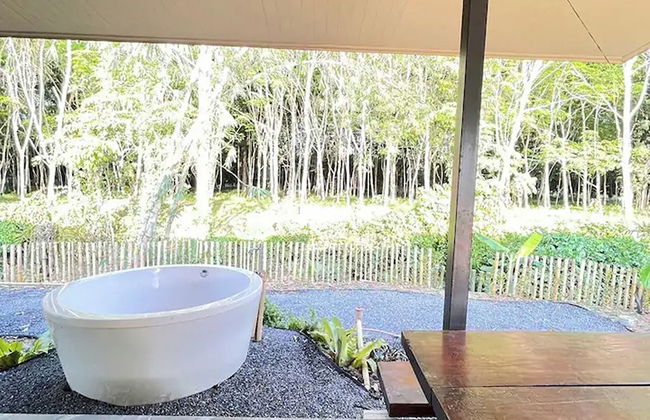 Baansuan Jaidee near Ton Nga Chang Waterfall - Foto 35