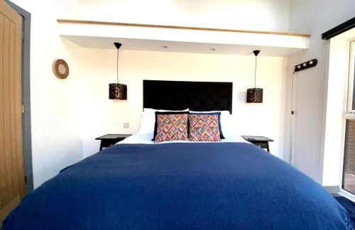 1 bedroom suite in Holt with parking - Photo 8