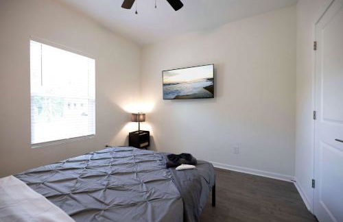 5 Min to Downtown - 12 to Elon - Deck - Wi-Fi - Foto 44