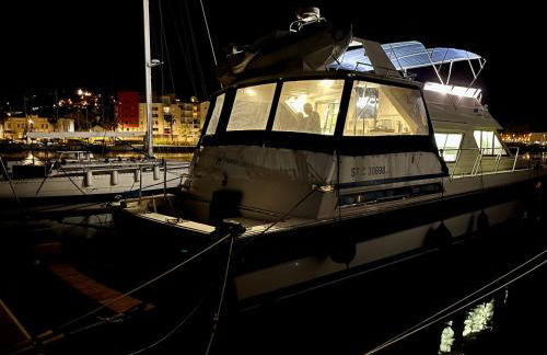 Yacht à quai, suite et cabines, 2 à 8 pers, Sète - Foto 2