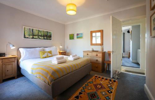 Vibrant 2 Bed, 2 Bath Home, Just Minutes to Town! - Foto 14