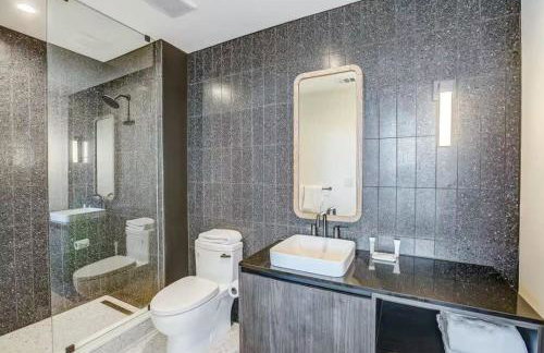 Luxury 2BR Rooftop Pool Austin by Barclé - Foto 41