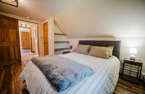 Spacious Country Home, Hot Tub, Fire Pit, Deck - Foto 6