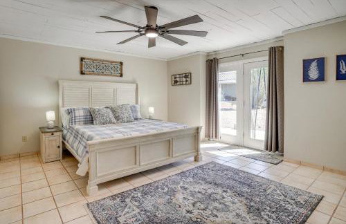 Backyard Oasis and Hot Tub Mtn-View Wickenburg Home - Photo 12