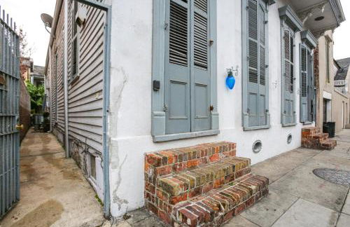 Updated Bourbon Street Condo with Smart TVs! - Foto 22