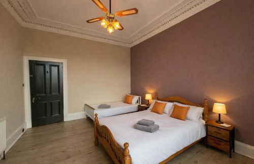 Contractors and Guests Grand 3 Bedroom Central Free Parking Fully equipped - Foto 7