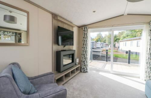 Altair Lodge - Photo 6