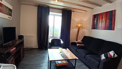 Chez Pierrot Gîte 4 pers Vue vallée Parking privé Calme - Foto 4