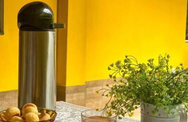 Casa com churrasqueira e piscina, perto de riacho - Foto 18