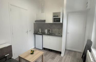 Lune Argentée - Centre ville Clermont Ferrand - Foto 5