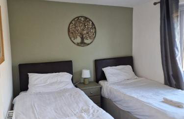 Warsett Crescent, 5 bedrooms near the coast. - Foto 24